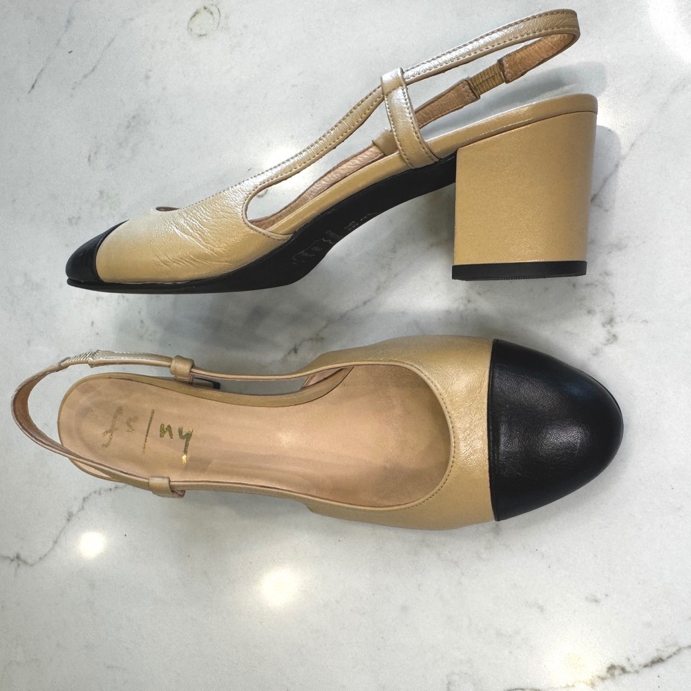 FS/NY French Sole Wom 9.5 B Beige Black Cap Toe Leather Slingback Low Block Heel - Picture 2 of 15